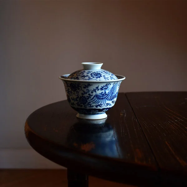 手绘双凤缠枝莲盖碗