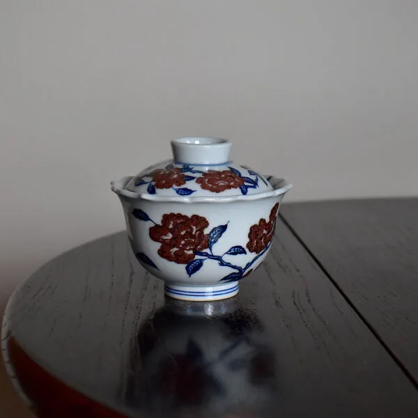 花口山茶花盖碗